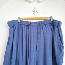 Load image into Gallery viewer, Yours Wide Leg Trousers 30 32 Plus Size Blue Pockets Palazzo Elastic High Waist
