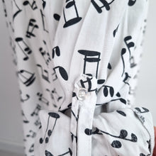 Load image into Gallery viewer, Musical Notes Print Shirt XXL White 100% Cotton Button Up E&amp;D Novelty Blouse
