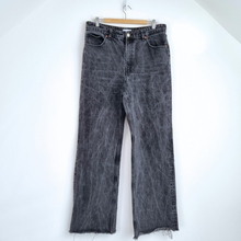 Load image into Gallery viewer, Zara Jeans Straight Leg Black Acid Wash Stonewashed Wide High Rise Denim 18
