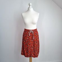 Load image into Gallery viewer, Sandwich Leopard Print Skirt UK 12 EU 40 Red Elastic Waist Tie Animal A Line
