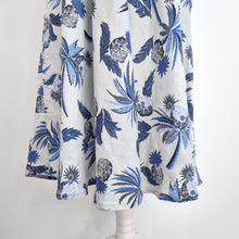 Load image into Gallery viewer, Brora Dress 100% Linen Floral Print A Line Sleeveless Blue Grey Casual Knee 18
