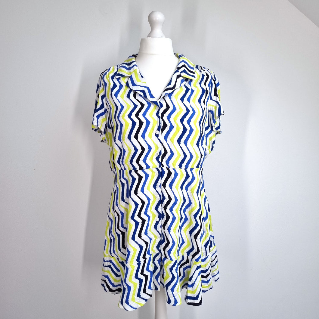 M&S Mini Tunic Dress Size 20 Petite Button Down Smock Zigzag Print Viscose