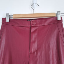 Load image into Gallery viewer, Zara Faux Leather Trousers Burgundy Dark Red Skinny Ankle Zip High Rise XS
