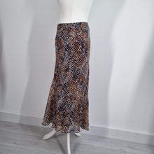 Load image into Gallery viewer, Marks &amp; Spencer Classic Skirt Midi UK 22 Fit &amp; Flare Lined Print Brown Blue Work
