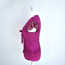 Load image into Gallery viewer, East Crinkle Blouse Top Fuchsia Pink Bow Short Sleeves Pleated Party Lace 16
