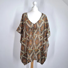 Load image into Gallery viewer, Summer Swim Beach Bundle x4 Bikini Top Kaftan Plus Size Coverup Tankini Holiday
