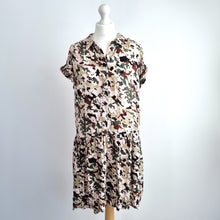 Load image into Gallery viewer, Hush Dress Camouflage Print Skater Tunic Khaki Green Casual Viscose Shirt 14
