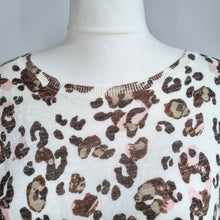 Load image into Gallery viewer, Next Leopard Print Blouse 24 Linen Blend Knitted Cream Short Sleeve Top Animal
