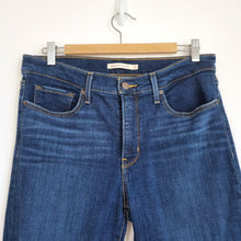 Load image into Gallery viewer, Levi&#39;s Shaping Straight Jeans W 31 Ladies 314 Dark Blue Mid Rise Stretch Denim
