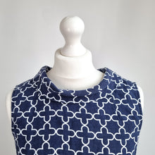 Load image into Gallery viewer, Boden 100% Linen Sleeveless Blouse Top 10 Navy Blue Floral Retro Print Button
