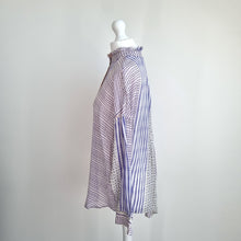 Load image into Gallery viewer, Hoss Intropia Blouse 100% Silk Frilly Mock Neck Ditsy Floral Lilac Chiffon UK 8
