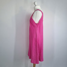 Load image into Gallery viewer, Dress 100% Linen Pink Made in Italy Slip Sleeveless Knee Length Cruise One Size
