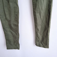 Load image into Gallery viewer, J Brand Jeans Super Skinny Size W24 Khaki Green Stretch Denim Drainpipe Low Rise
