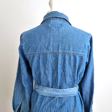 Load image into Gallery viewer, PIECES Denim Shirt Dress Belted Large Button Front Long Sleeve Blue Chambray
