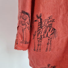 Load image into Gallery viewer, Chico&#39;s 100% Linen Blouse Giraffe Print Rust Terracota Shirt Tribal Size 1 Small
