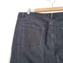 Load image into Gallery viewer, Seasalt Cornwall Lamledra Jeans UK 18 Straight Black Stretch High Rise Cropped
