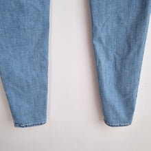 Load image into Gallery viewer, Levi&#39;s Jeans Mile High Super Skinny Light Blue Wash Stretch Plus Size 16W  W34

