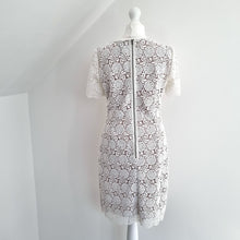 Load image into Gallery viewer, Reiss Dress Lace Shift Off White Nude Lining Swift Scalloped Cocktail Floral 8
