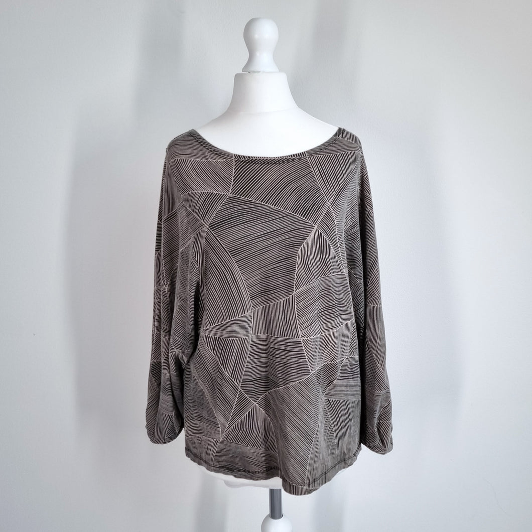 Gudrun Sjoden Blouse Top Small Dolman Sleeves Lyocell Geometric Print Jersey