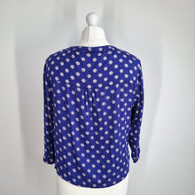 Load image into Gallery viewer, Mudd &amp; Water Shell Print Blouse UK 10 Blue Button Front Long Sleeve Top Tencel
