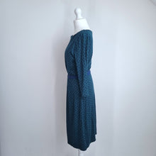 Load image into Gallery viewer, Boden Dress Jersey Green Four Leaf Clover Print Stretch Viscose Work Casual 8 R
