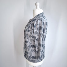 Load image into Gallery viewer, Mantaray Cardigan Grey Floral Print UK 18 100% Cotton 3/4 Sleeves Button Knit
