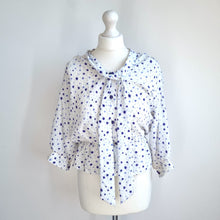 Load image into Gallery viewer, Vintage Hamells 80s Blouse White Purple Polka Dot Pussy Bow Tie Peplum 12 Petit
