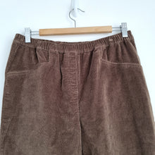 Load image into Gallery viewer, Cotton Traders Corduroy Trousers UK 16 Brown Elastic Waist Bootcut Flare High
