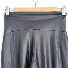 Load image into Gallery viewer, Mint Velvet Leggings Black Faux Leather Look High Rise Stretch Small Short
