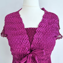 Load image into Gallery viewer, East Crinkle Blouse Top Fuchsia Pink Bow Short Sleeves Pleated Party Lace 16
