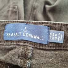 Load image into Gallery viewer, Seasalt Cornwall Lamledra Jeans UK 18 Straight Black Stretch High Rise Cropped
