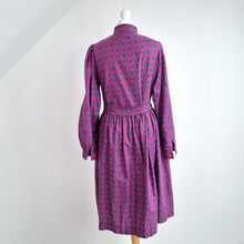 Load image into Gallery viewer, Vintage Laura Ashley Dress Pockets Button Pink Belted 100% Cotton Cottagecore 12
