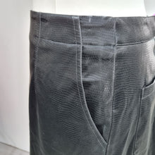 Load image into Gallery viewer, Oliver Bonas Mini Skirt Size 18 NEW Black Faux Snake Leather Pockets Lined Party
