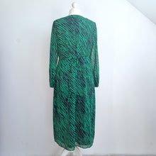 Load image into Gallery viewer, Boden Midi Dress Animal Print Green Navy Button Down Long Sleeves Tie Lined 16
