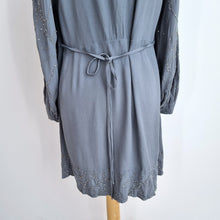 Load image into Gallery viewer, Vintage Ghost Tunic Dress Mini Grey Sequin Long Sleeves Tie Top Boho 12 14 16

