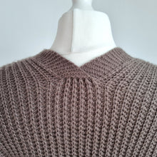 Load image into Gallery viewer, Italian Long Chunky Knit Cardigan Duster Brown Open Front Pockets Boho Cosy
