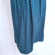 Load image into Gallery viewer, Boden Dress Jersey Green Four Leaf Clover Print Stretch Viscose Work Casual 8 R
