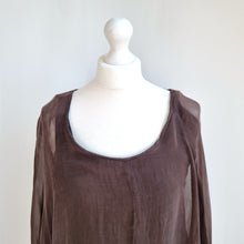 Load image into Gallery viewer, Made in Italy 100% Silk Blouse Brown Top Floaty Lined Dolman Sleeves One Size
