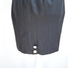 Load image into Gallery viewer, Karen Millen Pencil Skirt Black Belt Buckle High Rise Knee Length Work Y2K 8
