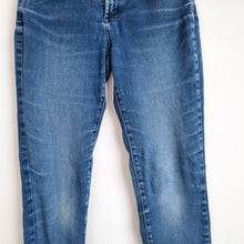 Load image into Gallery viewer, NYDJ Alina Jeans Leggings UK 8 Lift Tuck Skinny Blue Wash Stretch Mid Rise Denim
