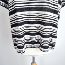 Load image into Gallery viewer, Kew 100%  Linen Top Black White Striped Size XL Slouchy T-shirt Casual Breton
