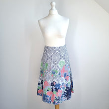 Load image into Gallery viewer, White Stuff Reversible Skirt A Line Blue Floral Print 100% Cotton Lined Flare 12
