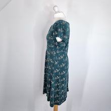 Load image into Gallery viewer, Seasalt Cornwall Carnmoggas Dress Sail Boats Print Jersey Green Smock Casual 14
