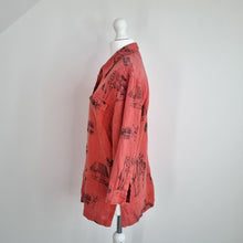 Load image into Gallery viewer, Chico&#39;s 100% Linen Blouse Giraffe Print Rust Terracota Shirt Tribal Size 1 Small
