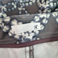Load image into Gallery viewer, Supertrash Slim Fit Trousers Patterned Small Grey White Contrast Hem Zip Detail
