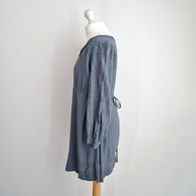 Load image into Gallery viewer, Vintage Ghost Tunic Dress Mini Grey Sequin Long Sleeves Tie Top Boho 12 14 16
