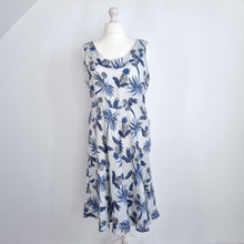 Load image into Gallery viewer, Brora Dress 100% Linen Floral Print A Line Sleeveless Blue Grey Casual Knee 18
