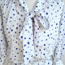 Load image into Gallery viewer, Vintage Hamells 80s Blouse White Purple Polka Dot Pussy Bow Tie Peplum 12 Petit
