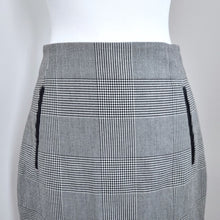 Load image into Gallery viewer, Jaeger Skirt Midi Pencil Check Prince of Wales Plaid Grey Work Office Lined 8
