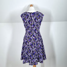 Load image into Gallery viewer, Reiss Dress 100% Silk Skater Occasion A Line Purple Print Lined Cap Sleeves 10
